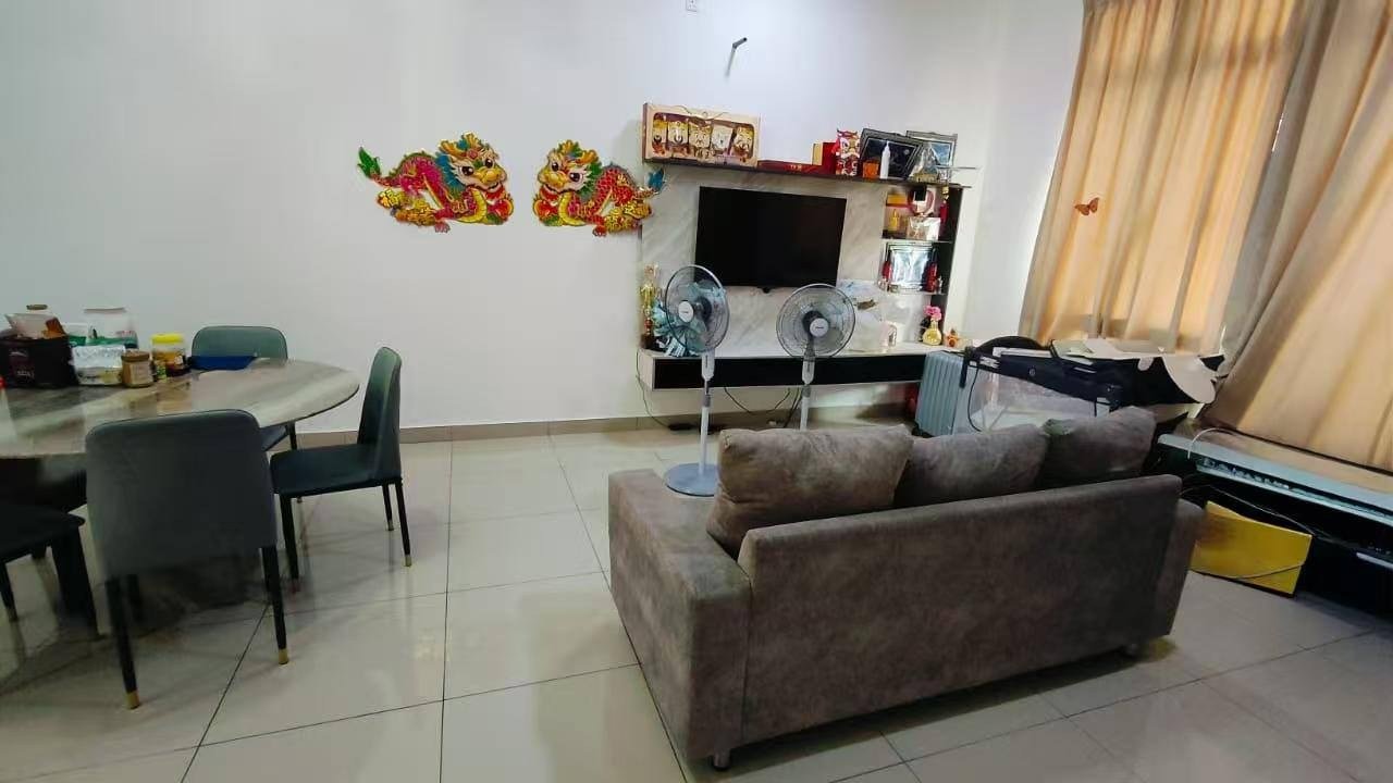Double Storey Terrace House @ Seri Austin Dahlia
