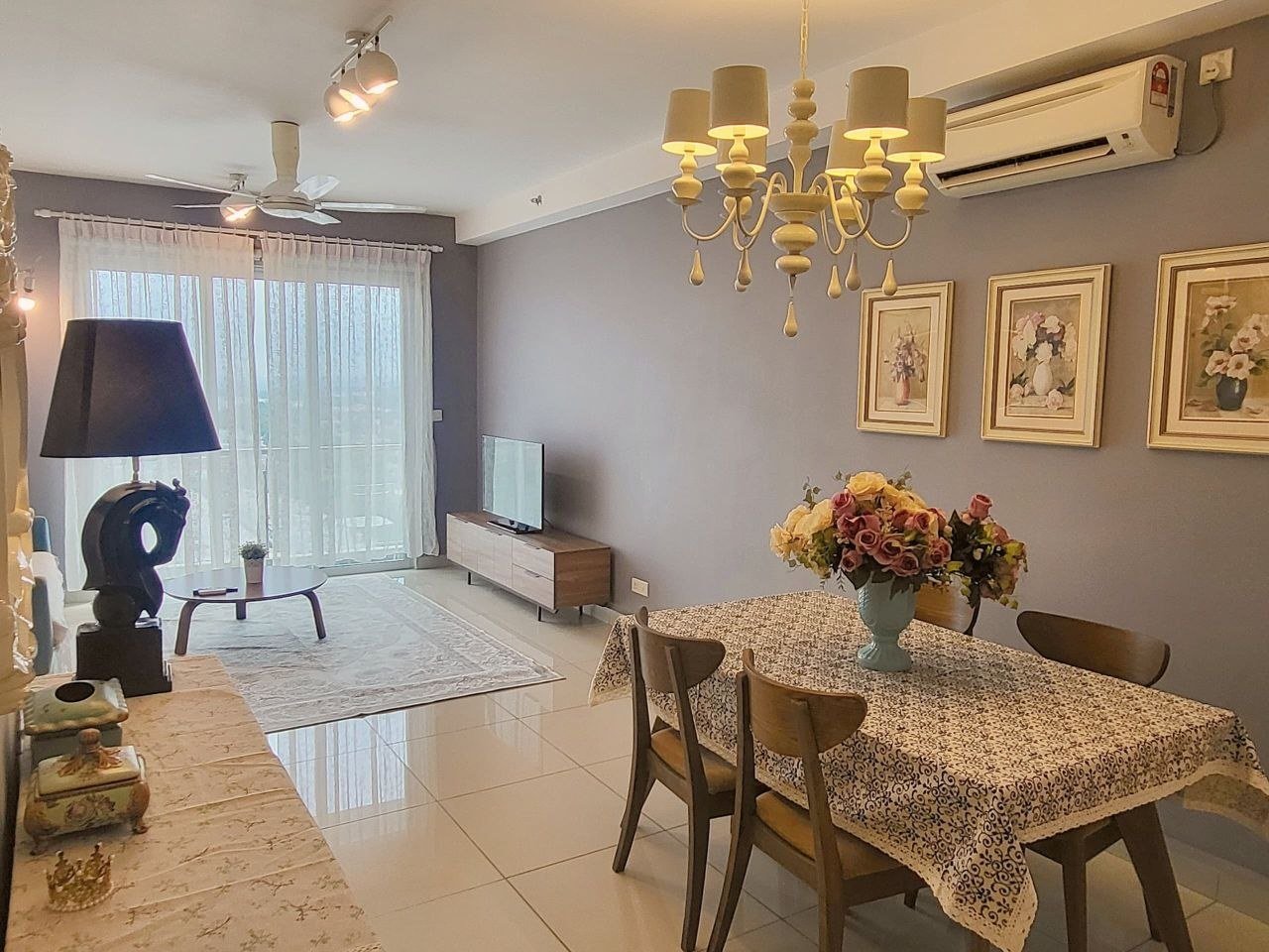 Austin Suites Serviced Apartment Taman Austin Perdana