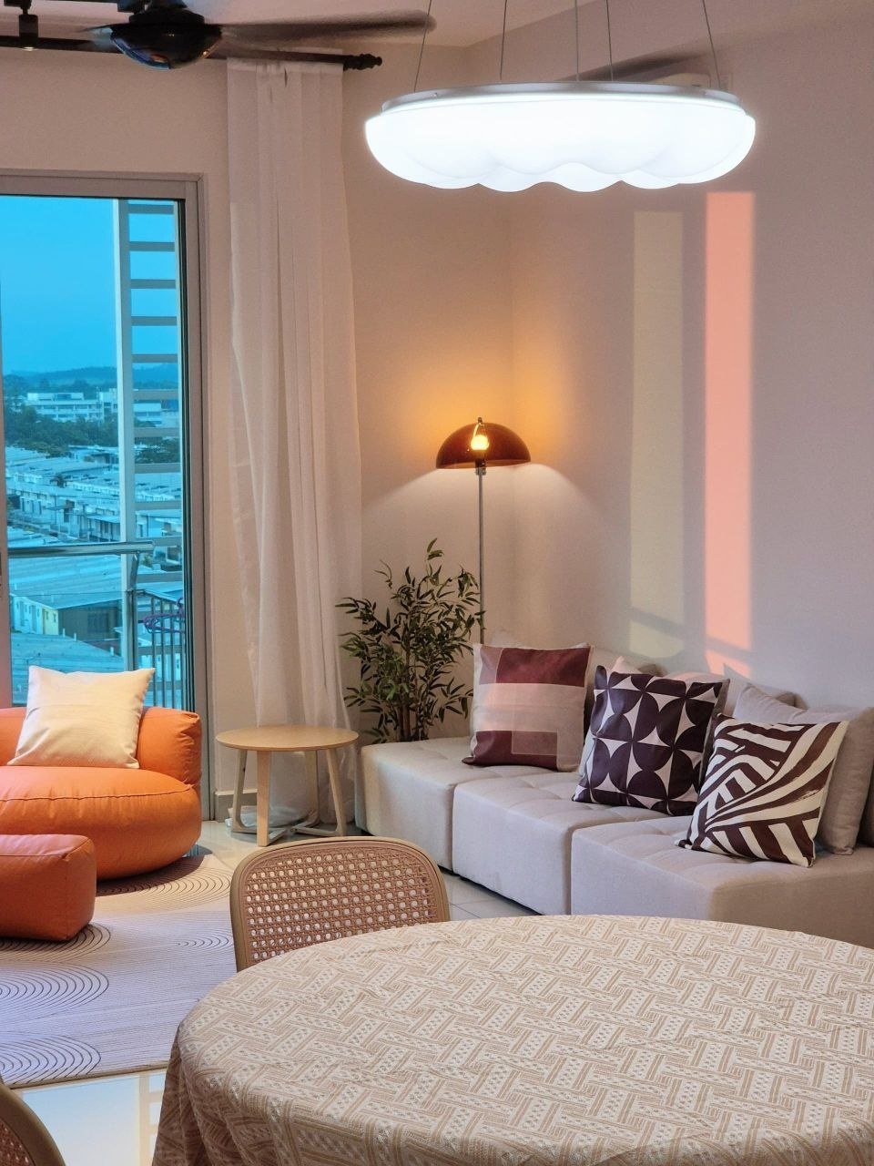 Austin Suites Serviced Apartment Taman Austin Perdana