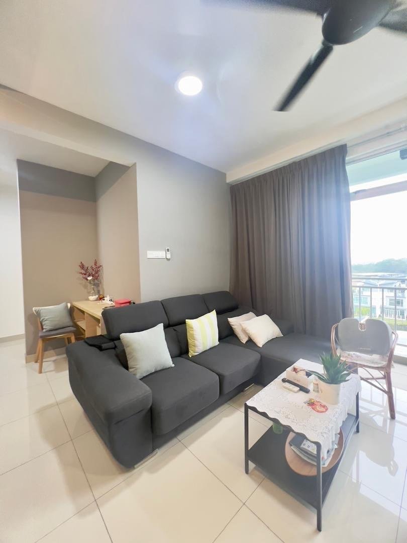D lagoon Seri Austin Apartment