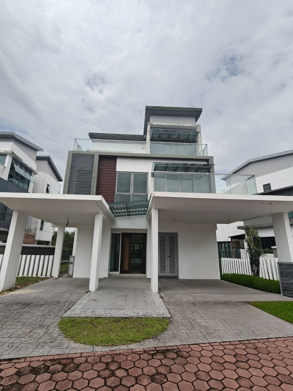 Sunway Lenang Heights Bungalow @ Taman Molek
