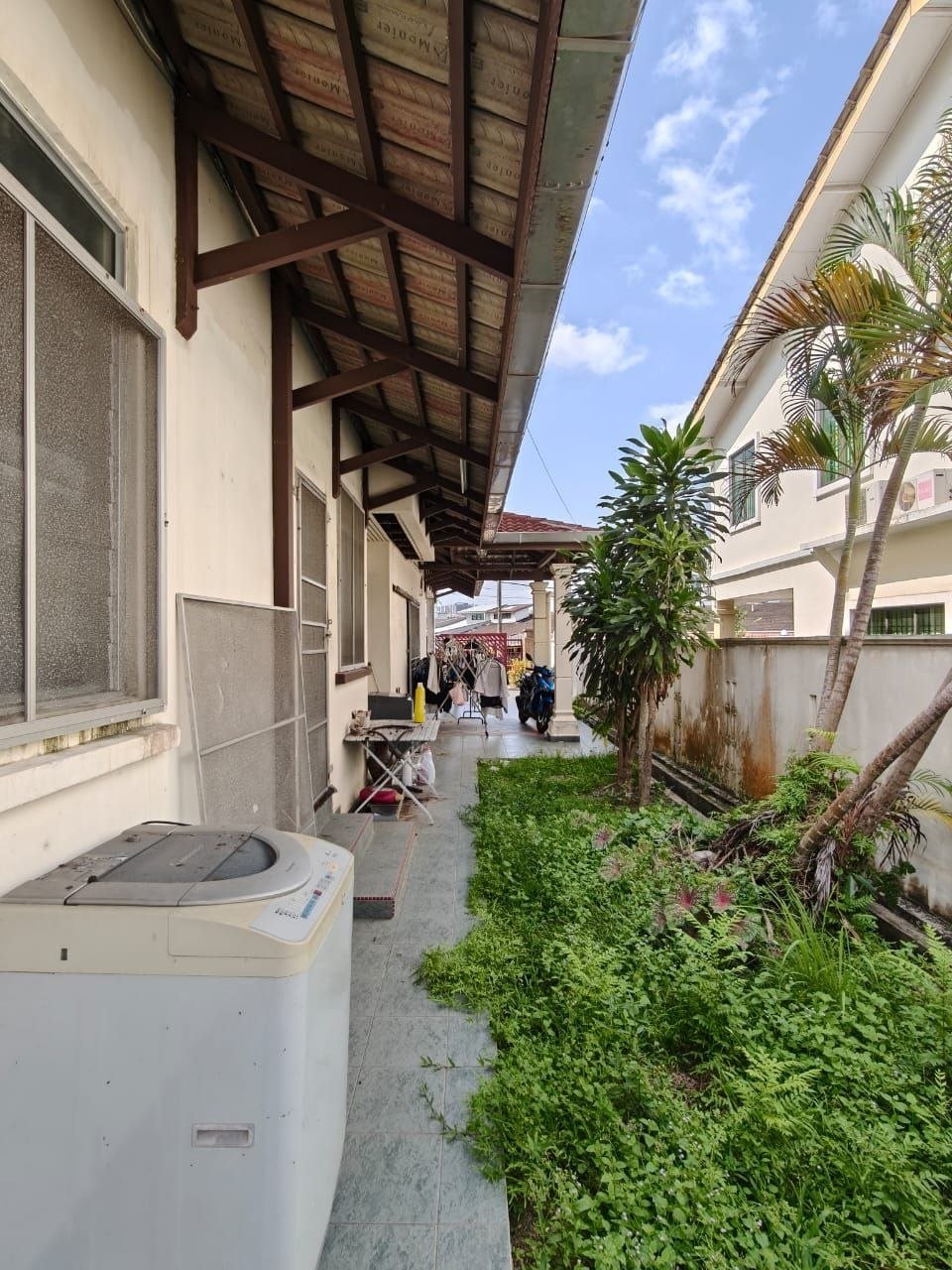 2 Storey Semi-D @ Jalan Cermat 5, Taman Pelangi
