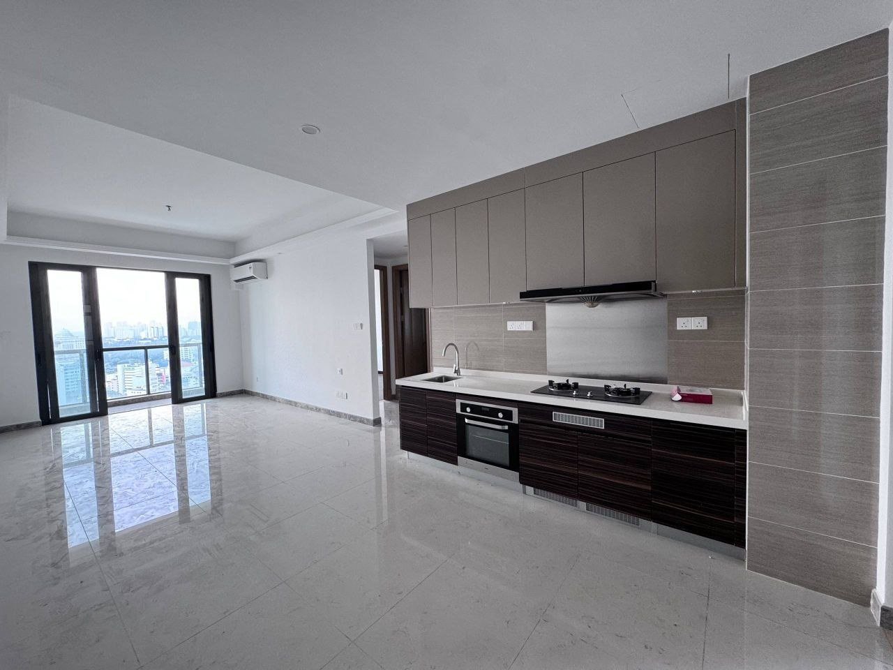 R&F Princess Cove Phase 2 · Three-bedroom home