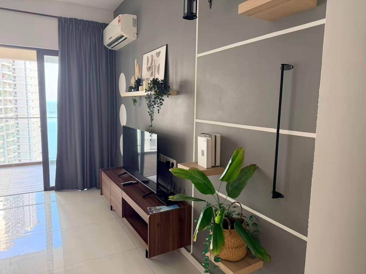 JB Town Luxury Condo