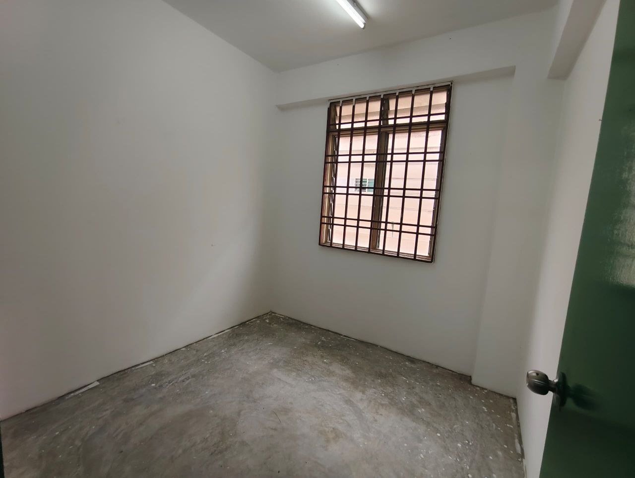 Flat, Jalan Cantik 7, Taman Pelangi Indah