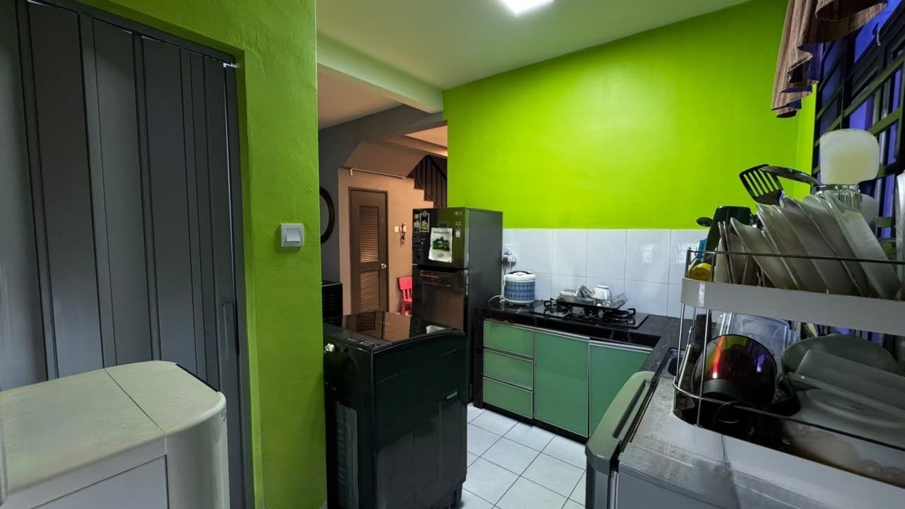 Double Storey Semi-D @ Jln Bestari Tmn Mutiara Rini Skudai