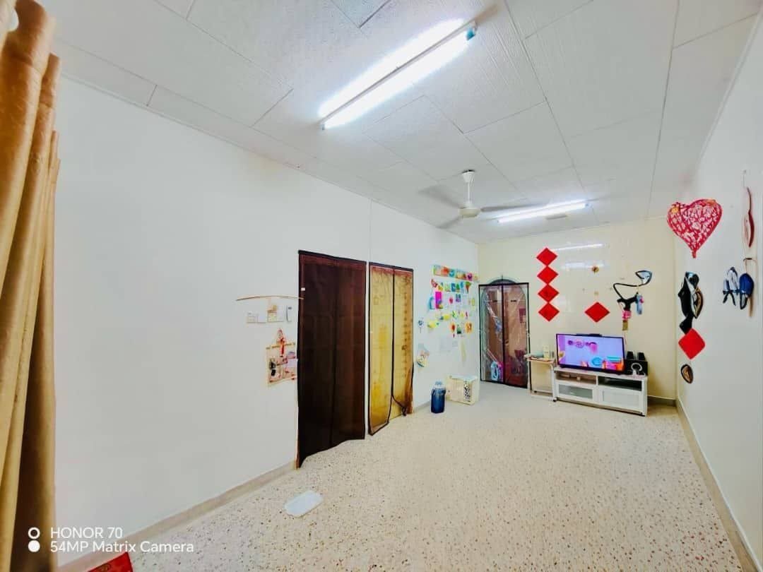 Single storey terrace house Johor Jaya,Jalan Keembong