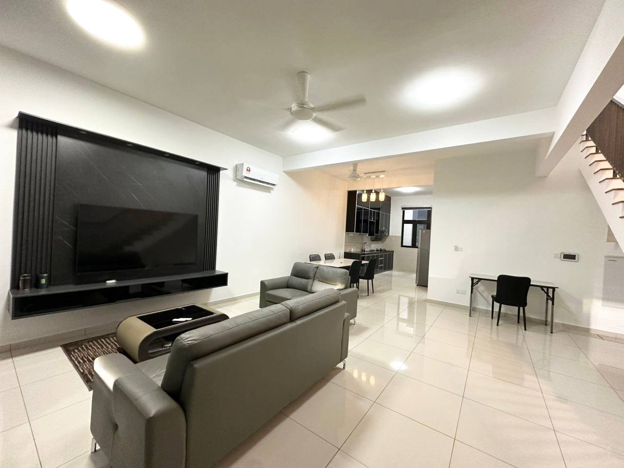 Sunway Citrine Lakehomes @