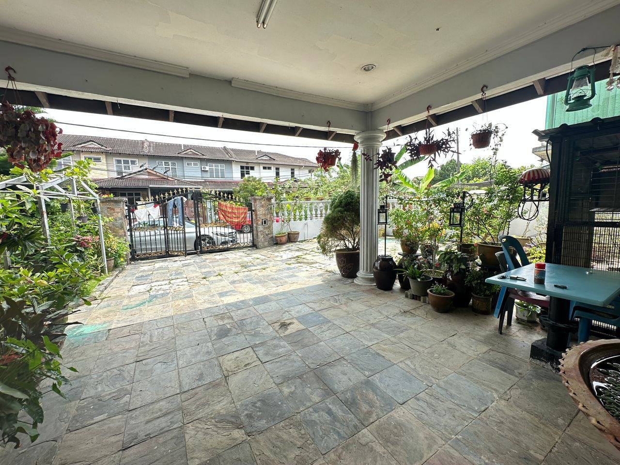 Semi Detached Double Storey House @ Taman Bukit Kempas